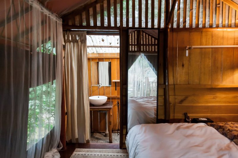 (GAMBAR) Rekabentuk Rumah Kebun Rustik Di Kelilingi 