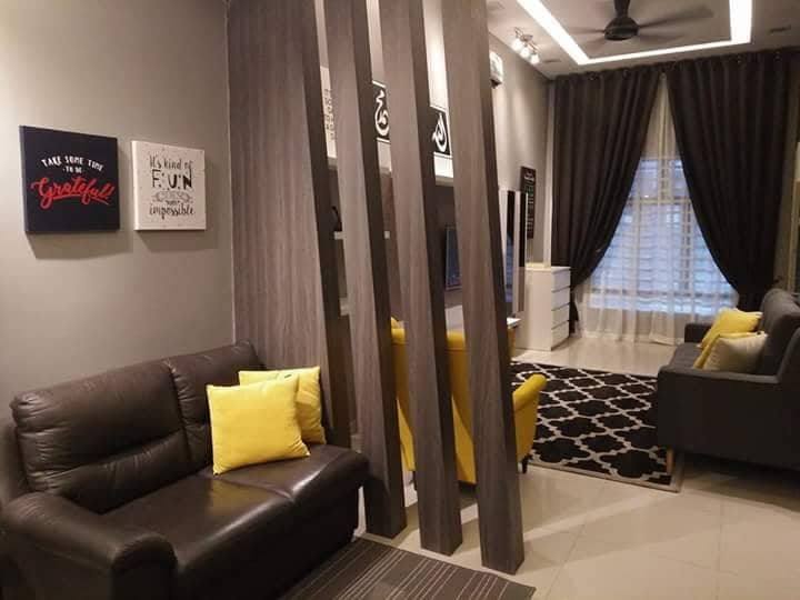 (Gambar) Rumah Redup Dengan Pilihan Tona Kelabu Serta 